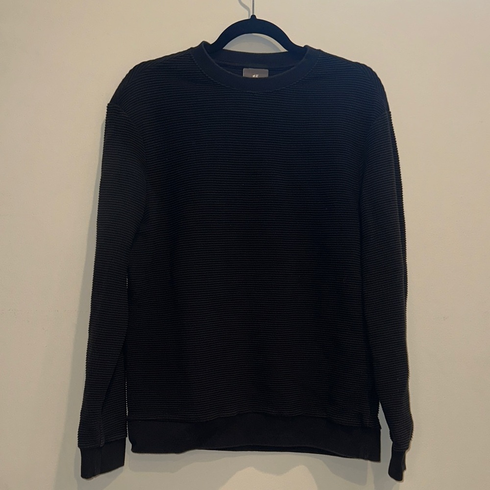 H&M Black Ribbed Crewneck Sweater
